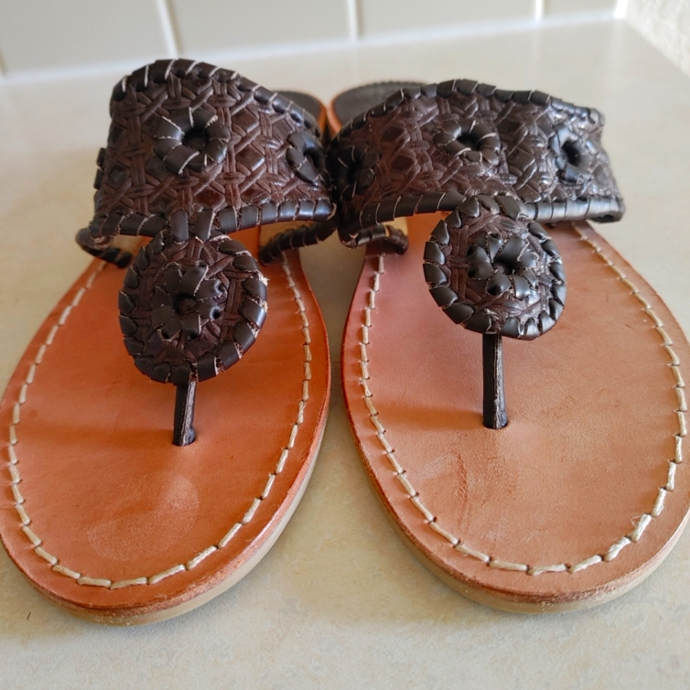 Ladies sandals size 7